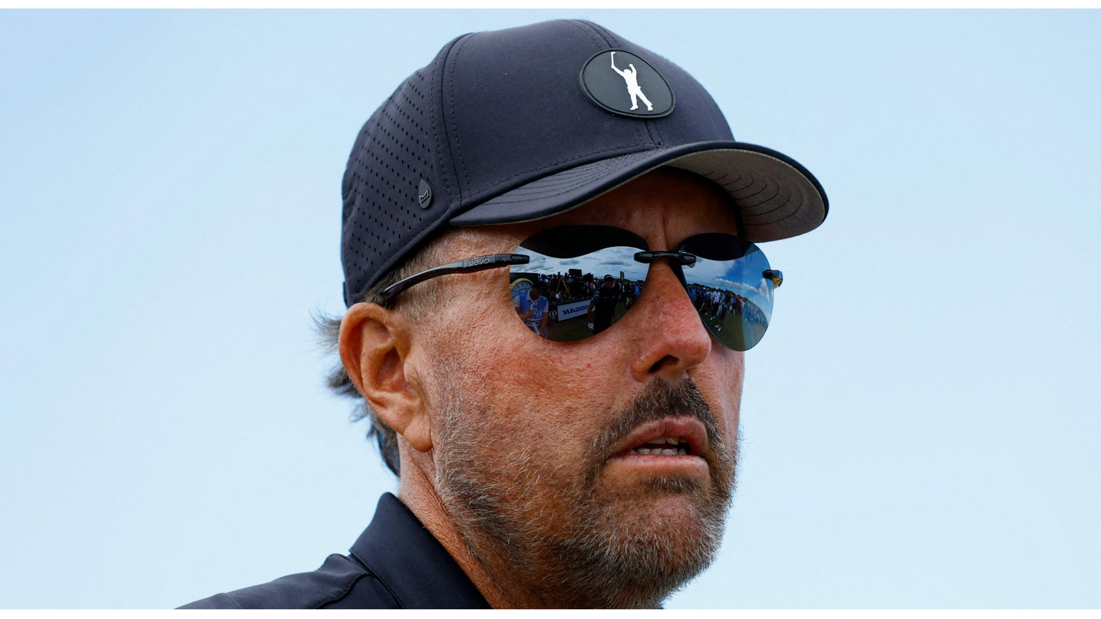 Phil Mickelson stuns golf fans as LIV player reveals DRAMATIC weight loss